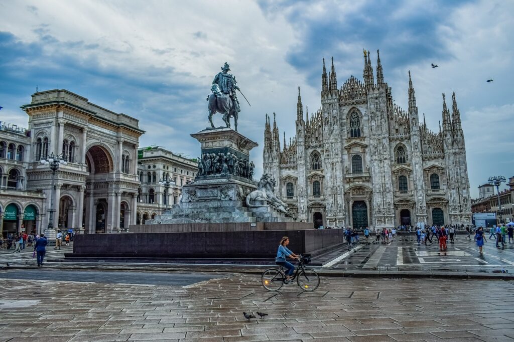 italy, duomo square, milan-3523720.jpg